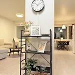 10 Mins To Center, Free Parking 公寓 *