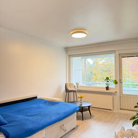 10 Mins To Center, Free Parking Apartment Helsinki